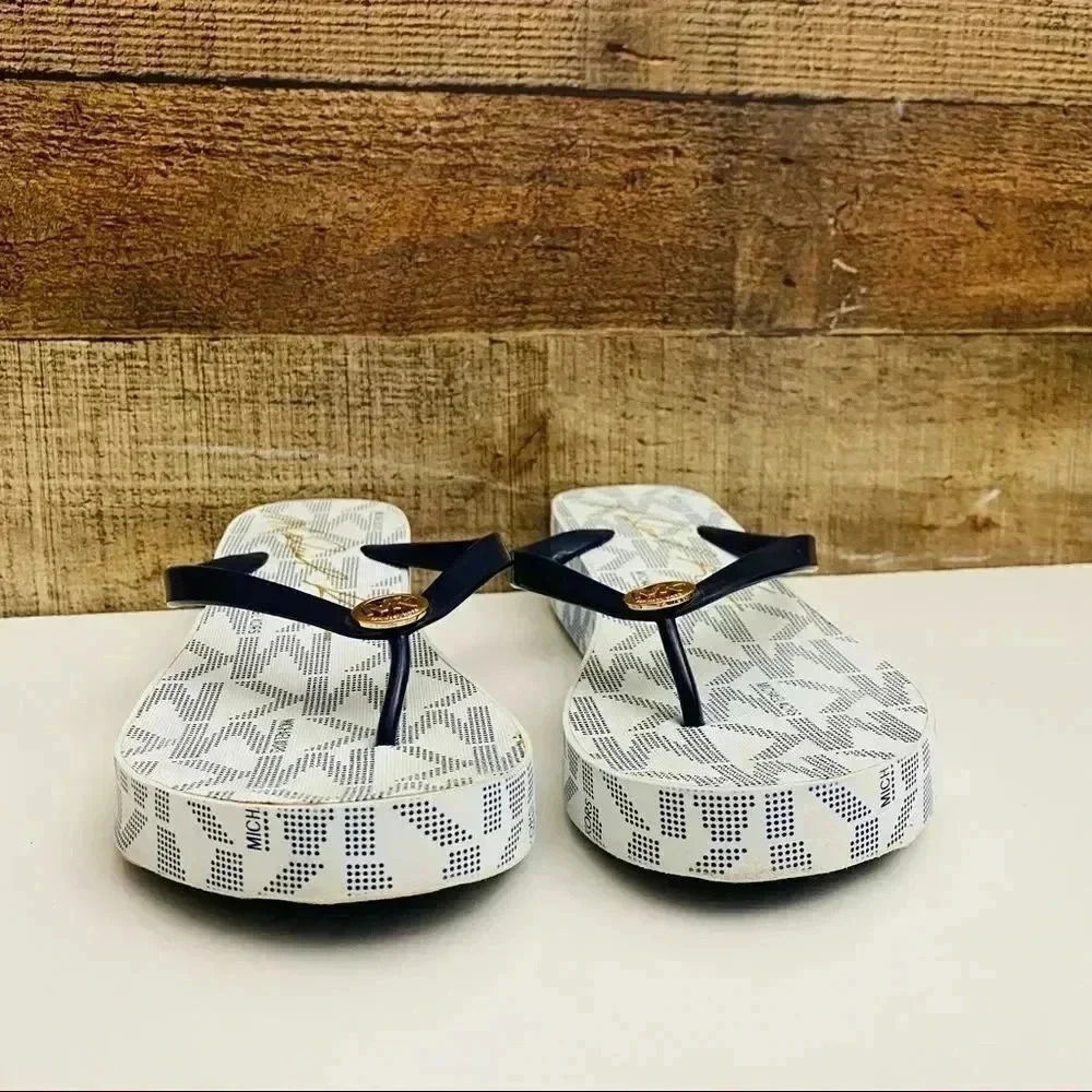 Micheal Kors Bedford Wedge Flip Flops - Picture 4 of 8